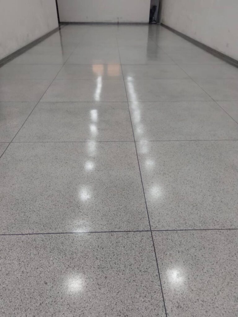 6331c324 2db4 4344 b441 1e2cac1e09ff